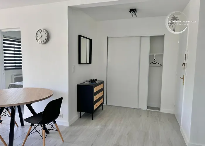 아파트 Le Frangipanier - Port De Et Plages *