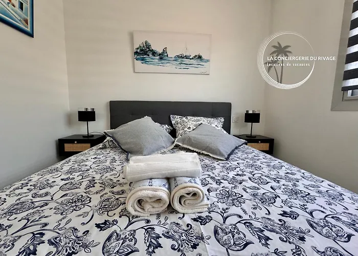 아파트 Le Frangipanier - Port De Et Plages 카르쿠에이란느